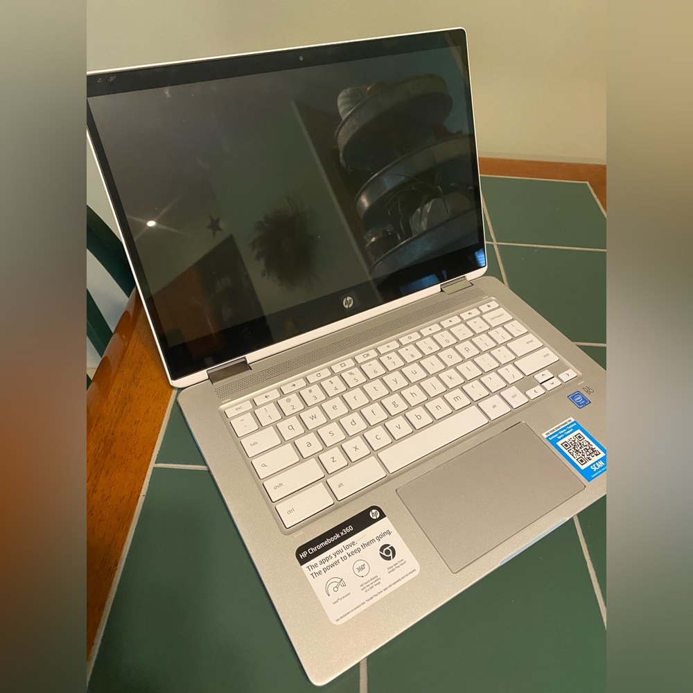 HP Chromebook- White, Intel Processor